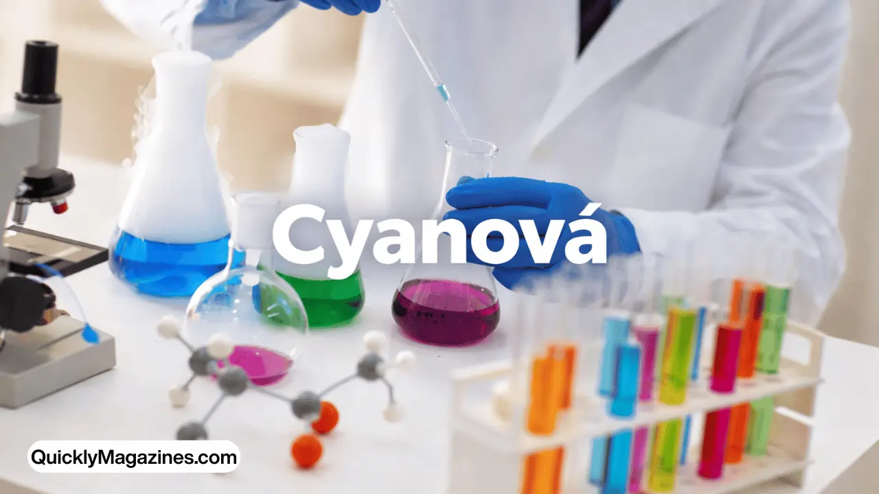cyanová